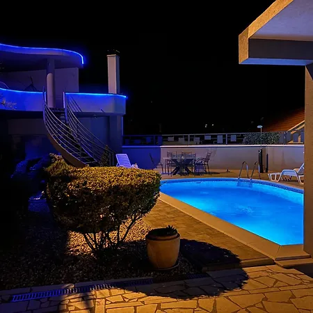 - Rozic Villa