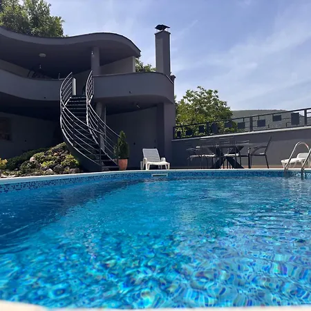 - Rozic Villa